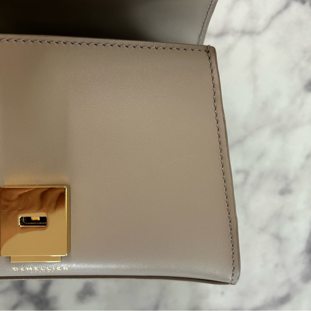 DeMellier Nano Montreal in Taupe - Picture 6 of 10
